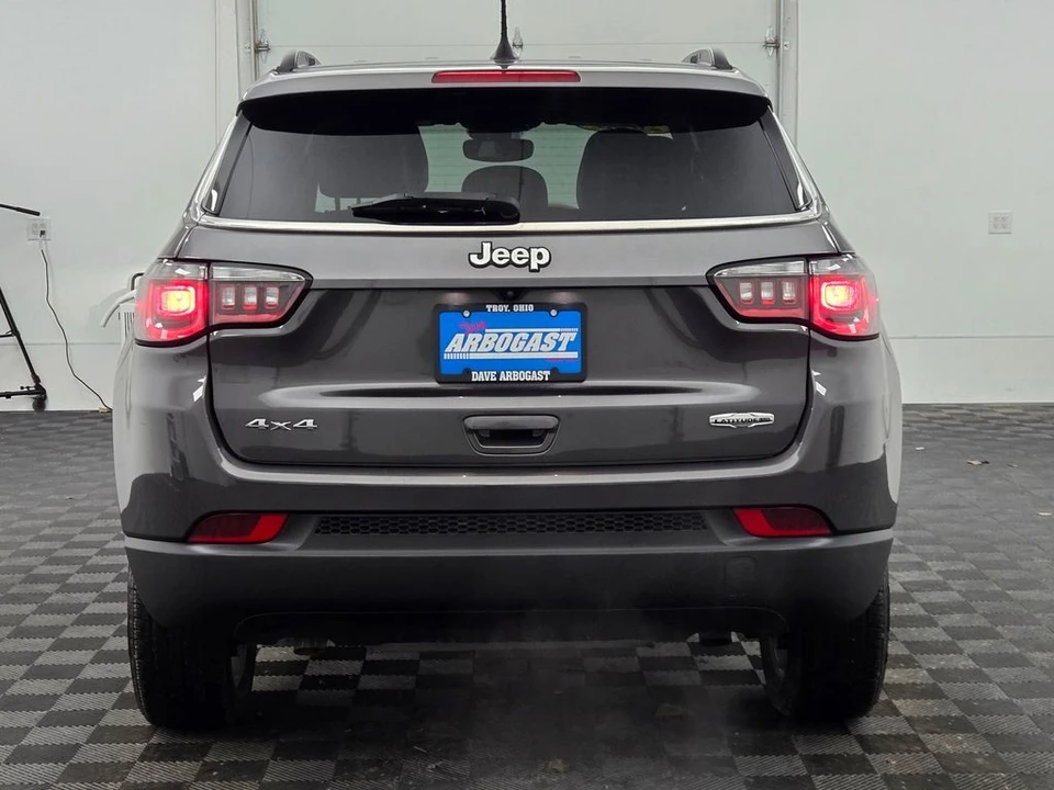2023 Jeep Compass - Image 12 of 12