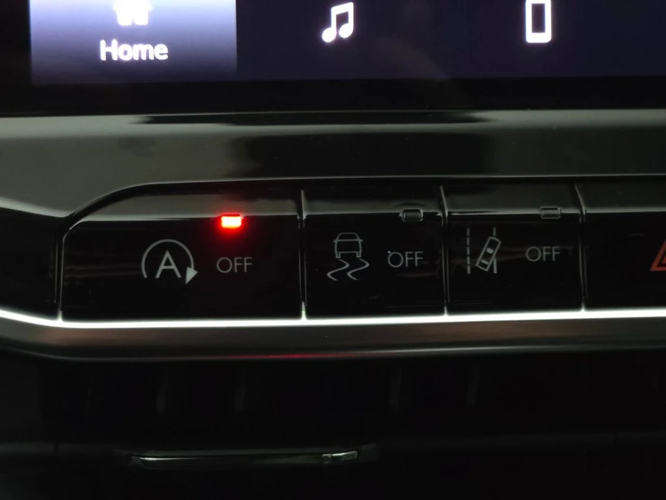2023 Jeep Compass - Image 9 of 12