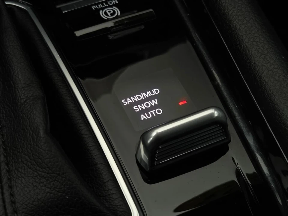 2023 Jeep Compass - Image 5 of 12