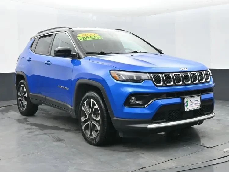 2023 Jeep Compass - Image 2 of 12