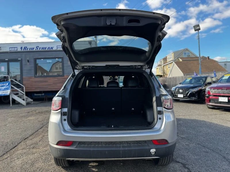 2023 Jeep Compass - Image 12 of 12