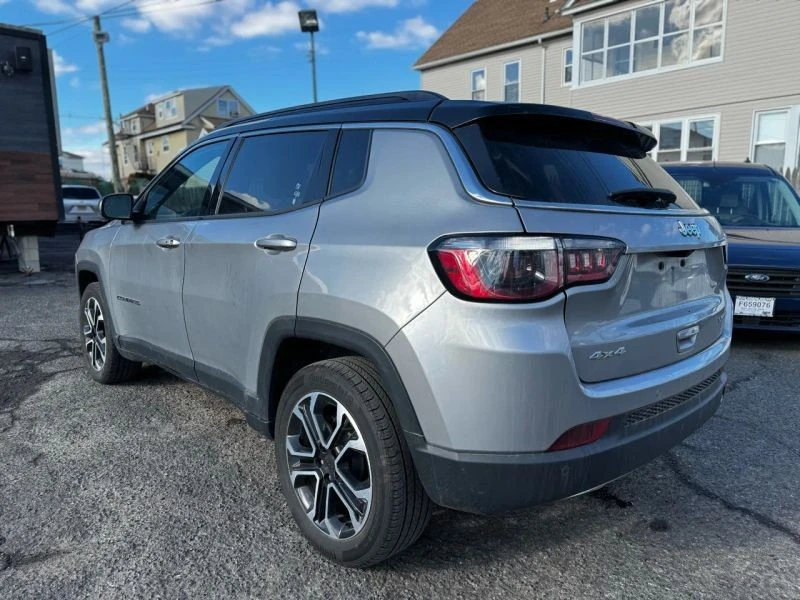 2023 Jeep Compass - Image 8 of 12