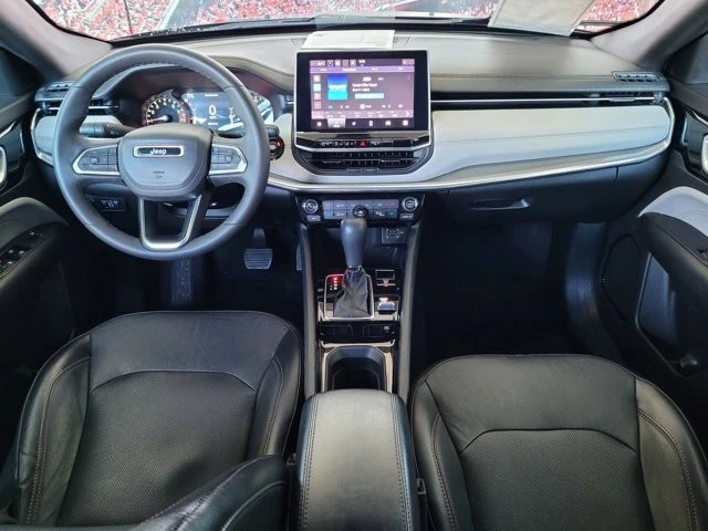 2023 Jeep Compass - Image 9 of 12