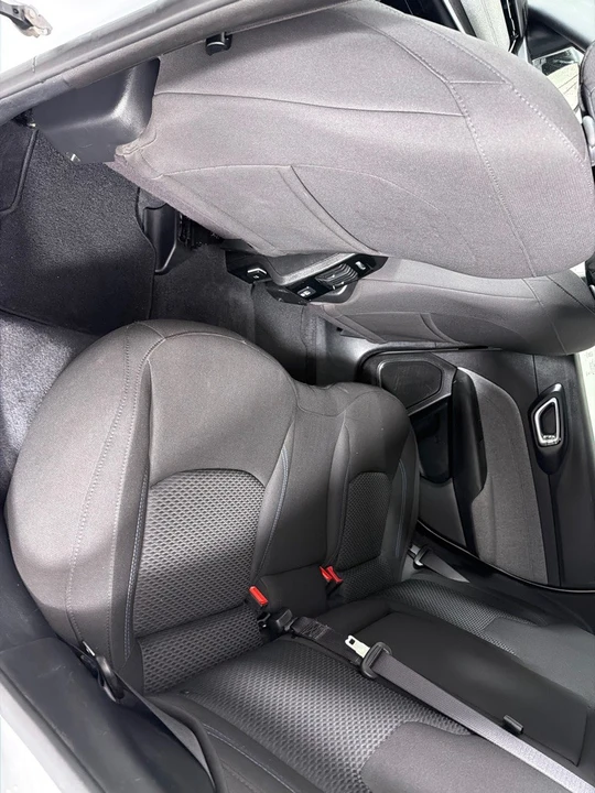 2023 Jeep Compass - Image 19 of 21