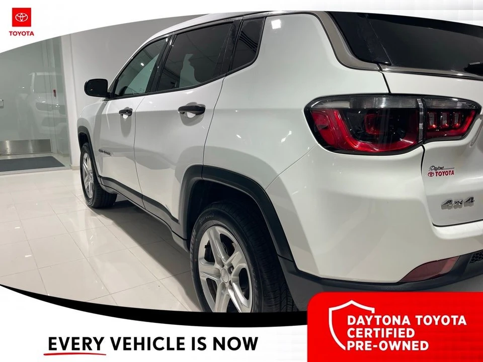 2023 Jeep Compass - Image 12 of 12