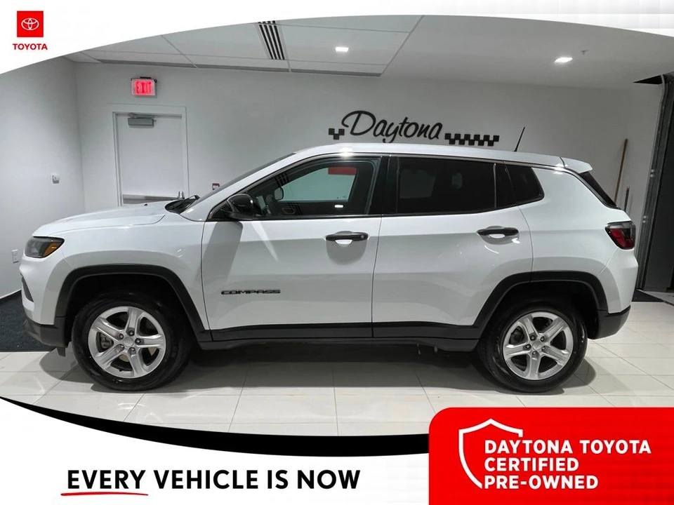 2023 Jeep Compass - Image 9 of 12