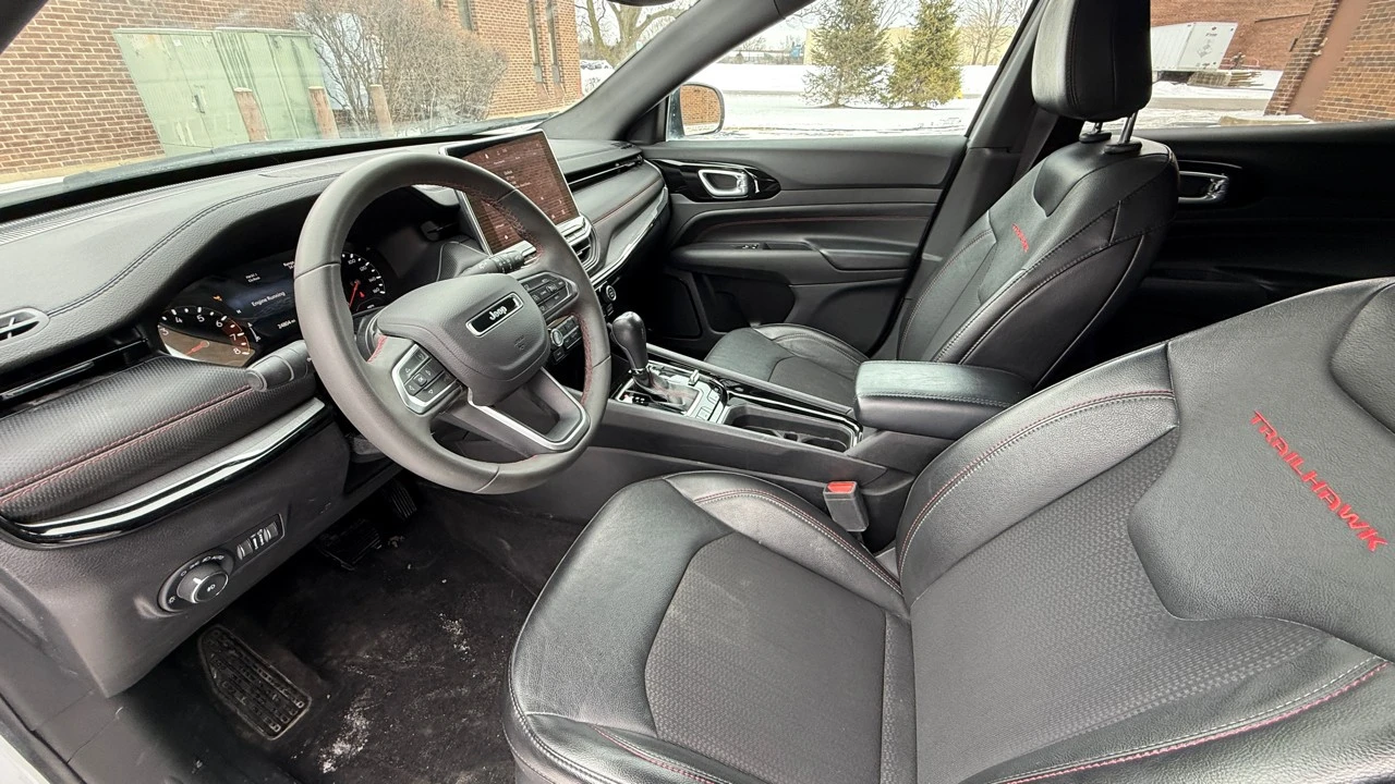 2023 Jeep Compass - Image 9 of 21