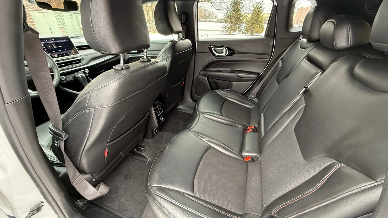 2023 Jeep Compass - Image 20 of 21