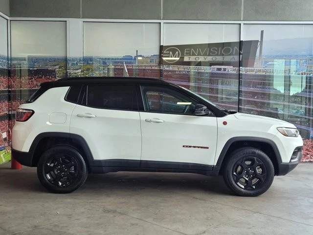 2023 Jeep Compass - Image 4 of 12