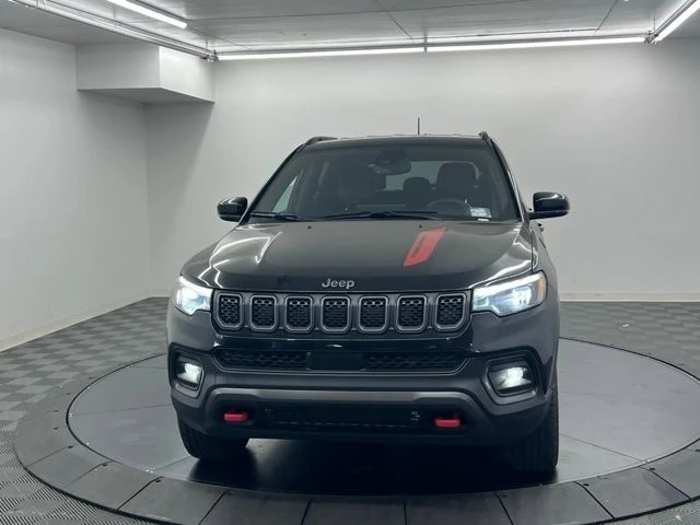 2023 Jeep Compass - Image 6 of 10