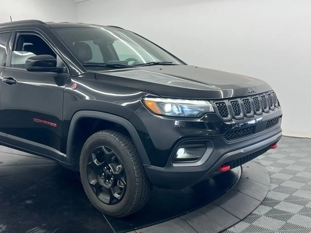 2023 Jeep Compass - Image 5 of 10