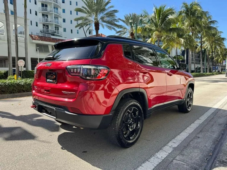 2023 Jeep Compass - Image 7 of 12