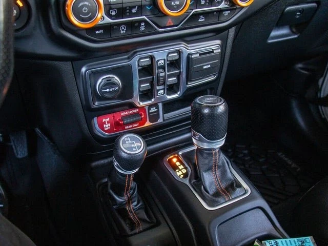 2023 Jeep JT Gladiator - Image 16 of 20