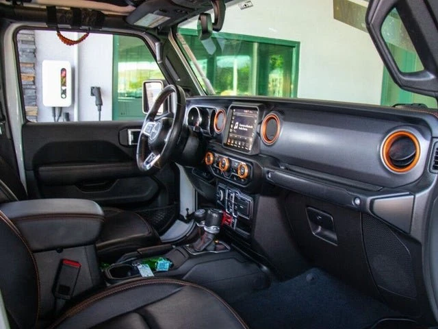 2023 Jeep JT Gladiator - Image 17 of 20