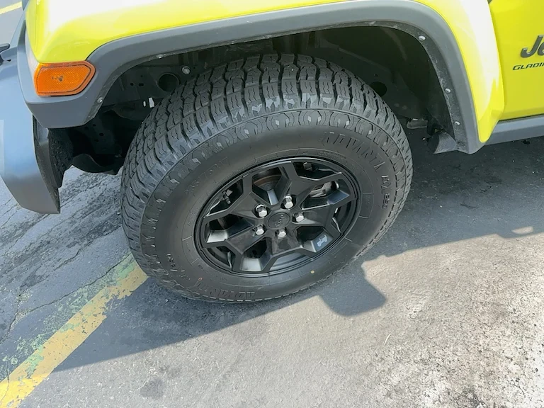 2023 Jeep JT Gladiator - Image 20 of 20