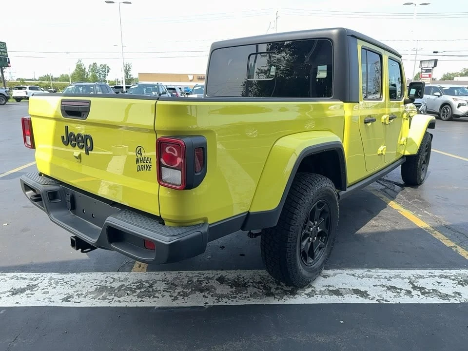2023 Jeep JT Gladiator - Image 7 of 20