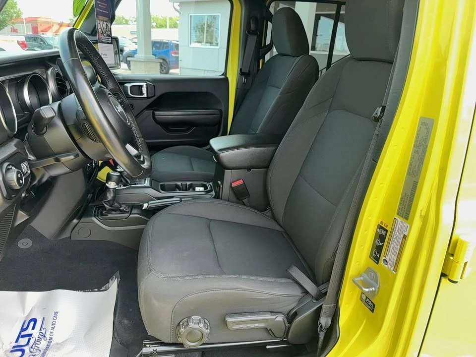 2023 Jeep JT Gladiator - Image 9 of 20