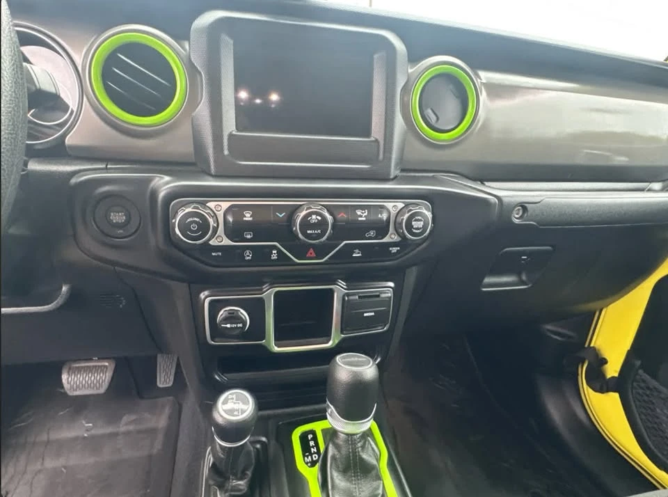 2023 Jeep JT Gladiator - Image 8 of 10
