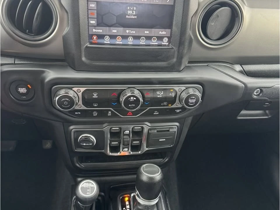 2023 Jeep JT Gladiator - Image 13 of 14