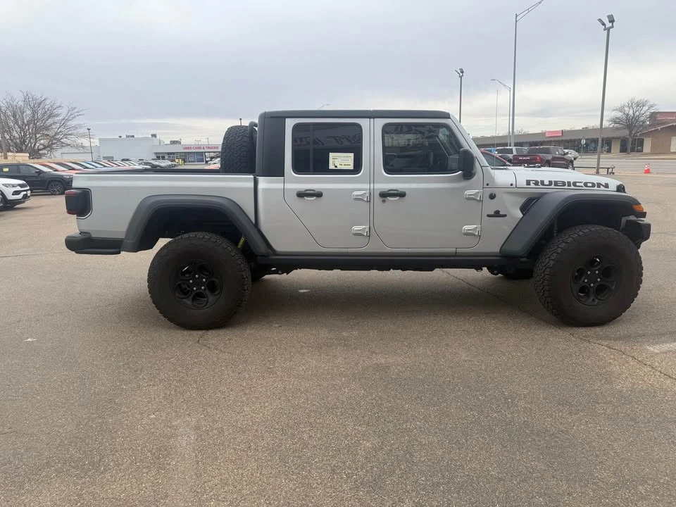 2023 Jeep JT Gladiator - Image 3 of 8
