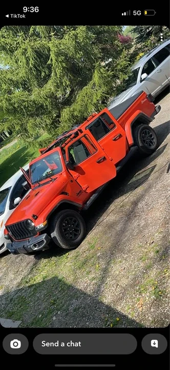 2023 Jeep JT Gladiator - Image 3 of 3
