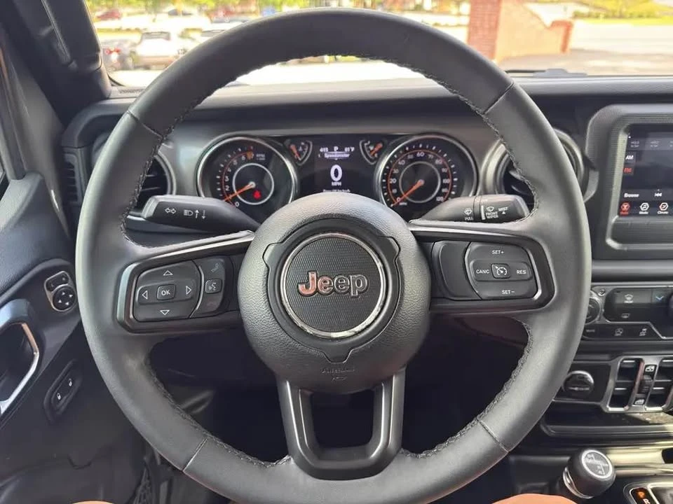 2023 Jeep JT Gladiator - Image 8 of 9
