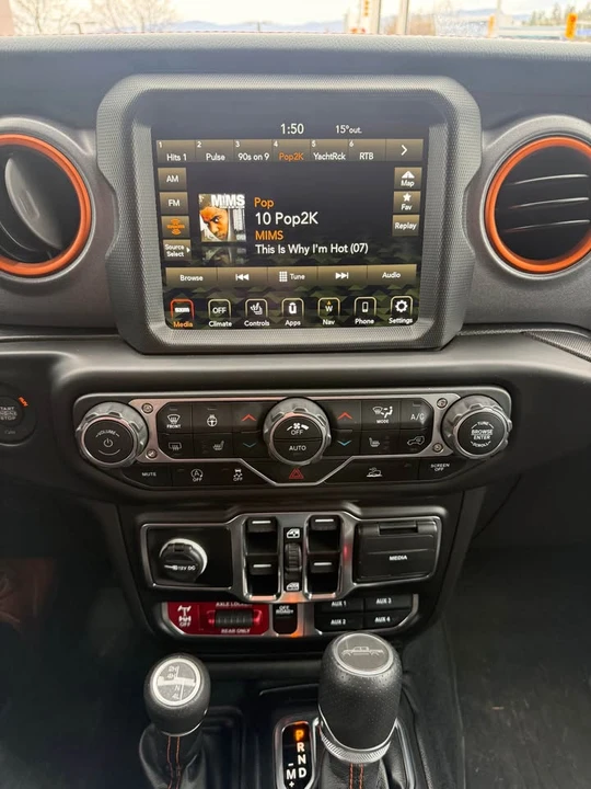 2023 Jeep JT Gladiator - Image 7 of 11