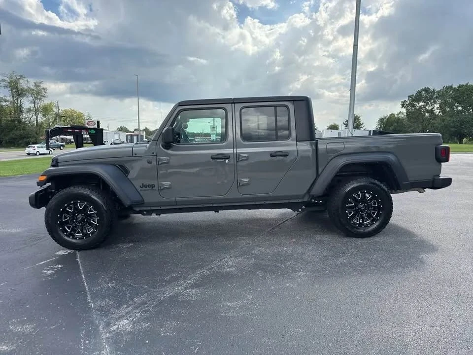 2023 Jeep JT Gladiator - Image 3 of 9