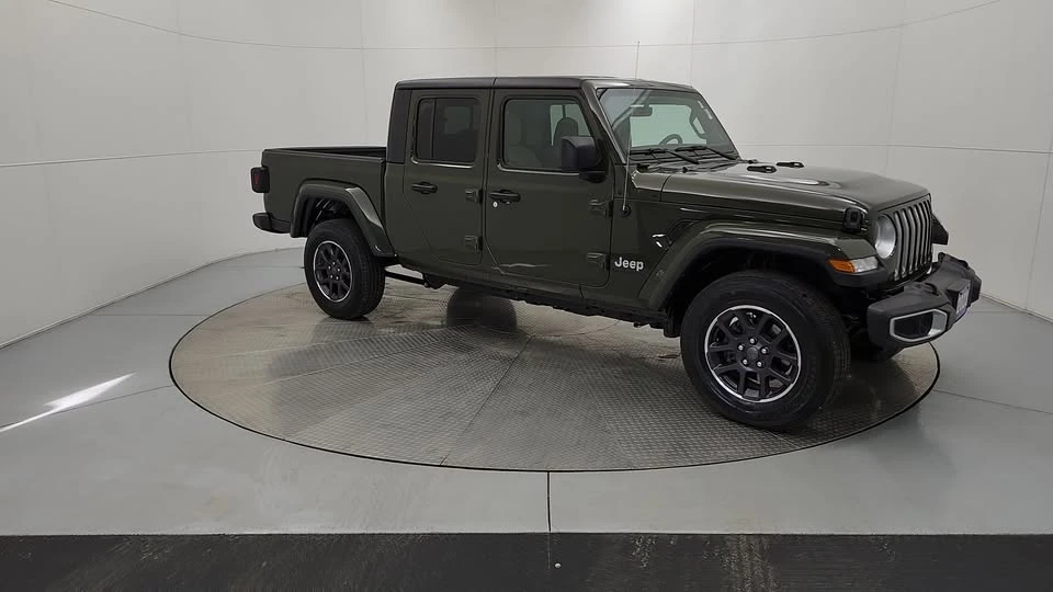 2023 Jeep JT Gladiator - Image 2 of 10