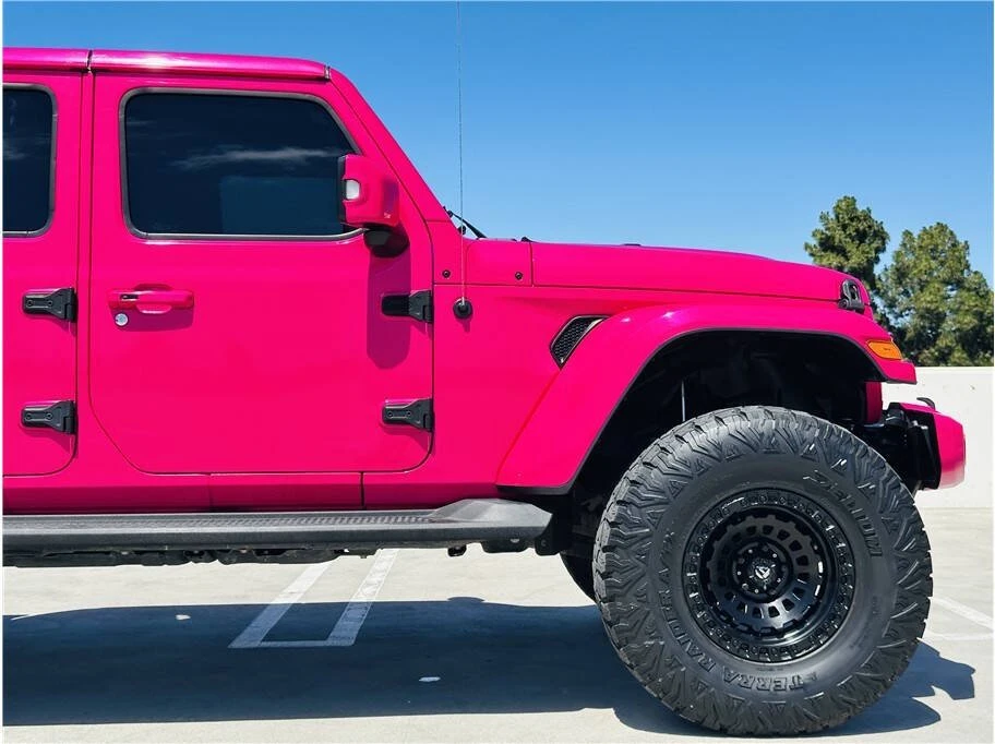 2023 Jeep JT Gladiator - Image 11 of 20