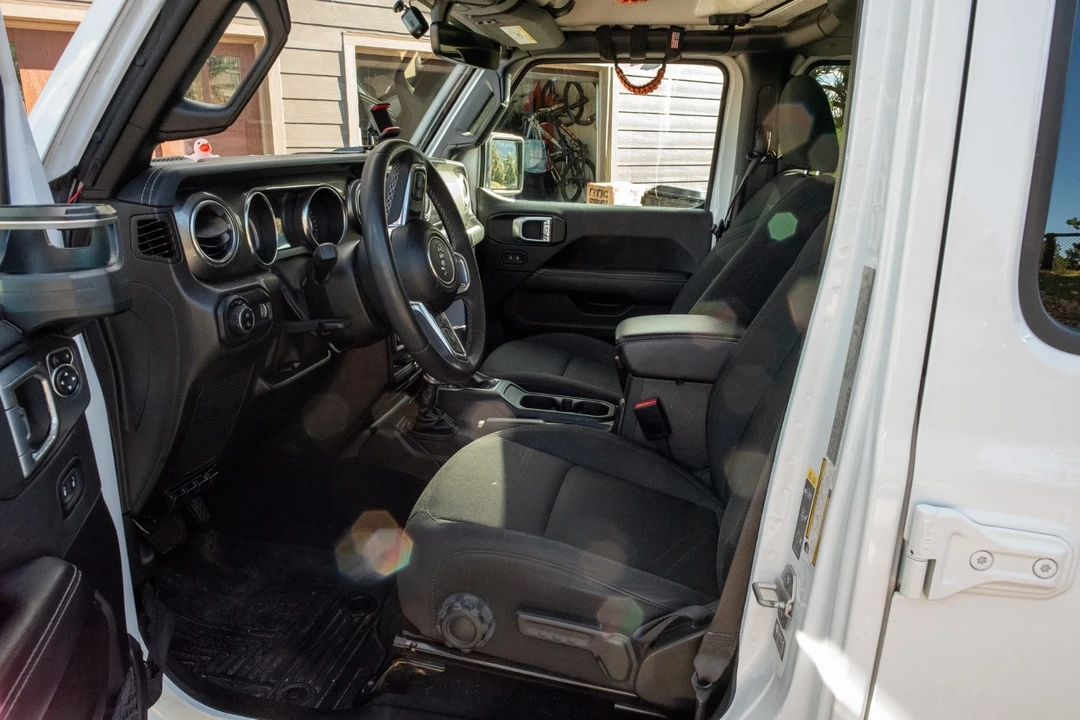 2023 Jeep JT Gladiator - Image 13 of 21