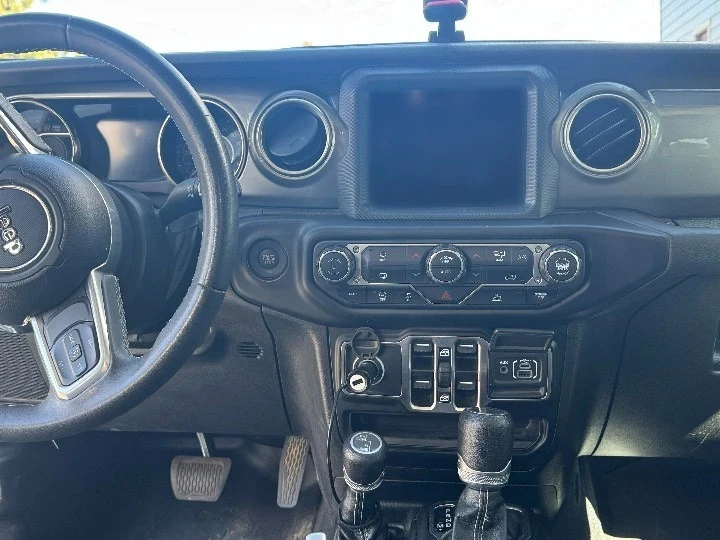 2023 Jeep JT Gladiator - Image 9 of 21