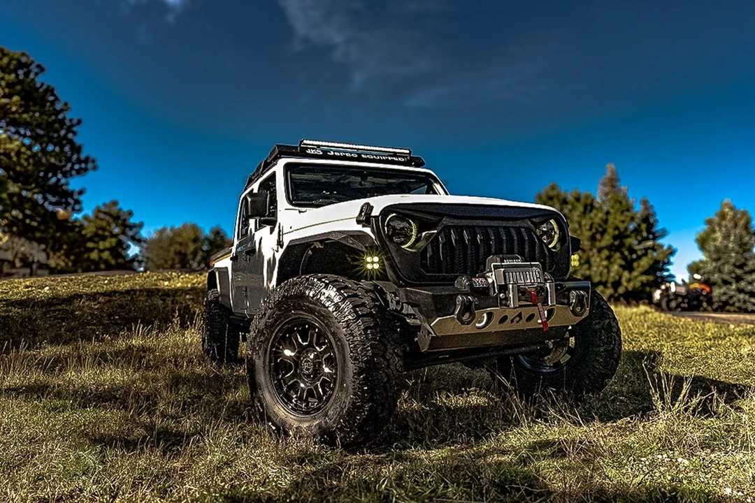 2023 Jeep JT Gladiator - Image 5 of 21