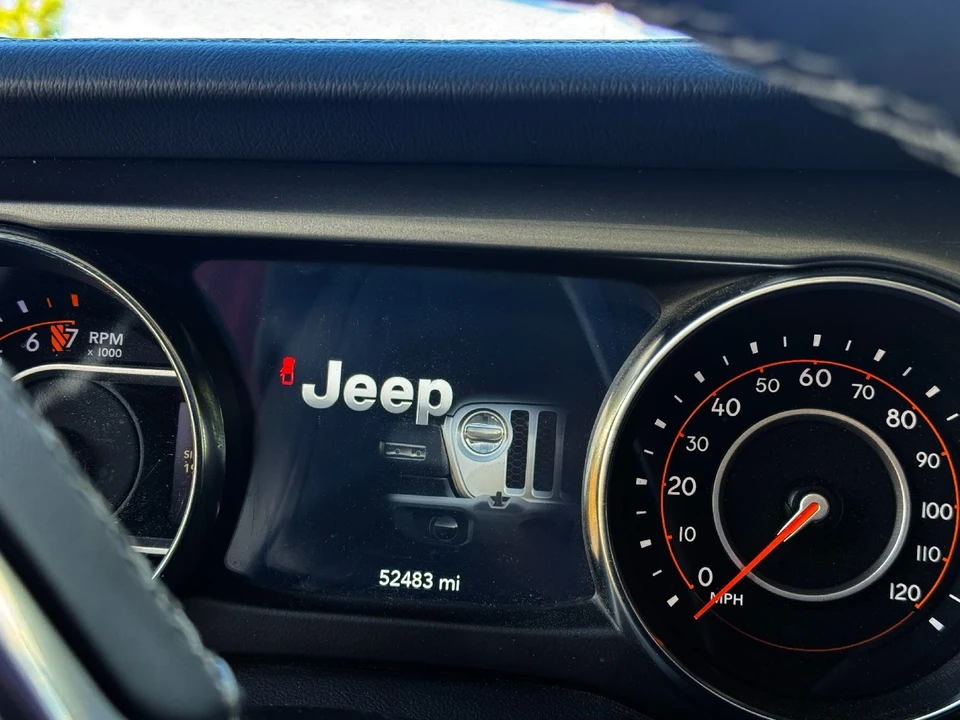 2023 Jeep JT Gladiator - Image 6 of 21