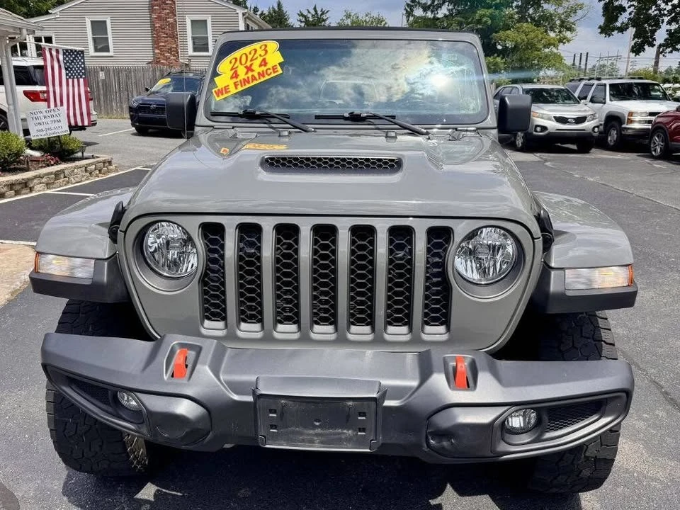 2023 Jeep JT Gladiator - Image 2 of 20