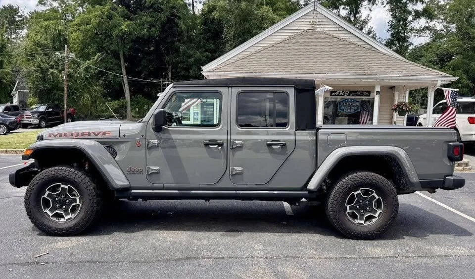 2023 Jeep JT Gladiator - Image 5 of 20