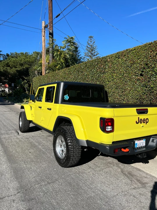 2023 Jeep JT Gladiator - Image 6 of 21