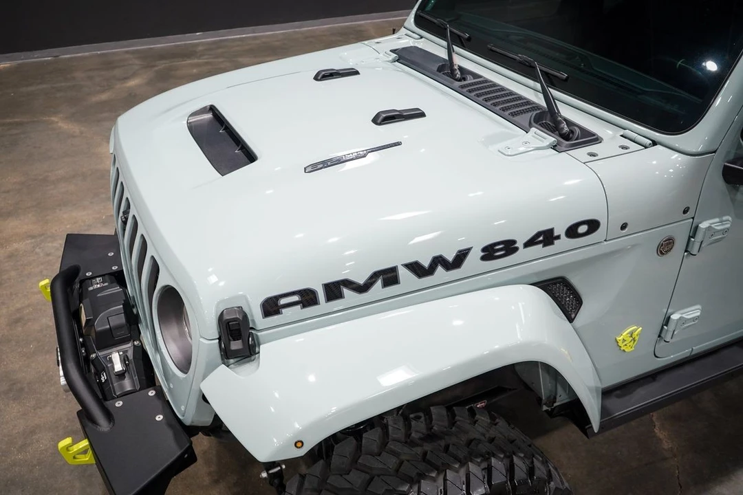 2023 Jeep JT Gladiator - Image 12 of 31