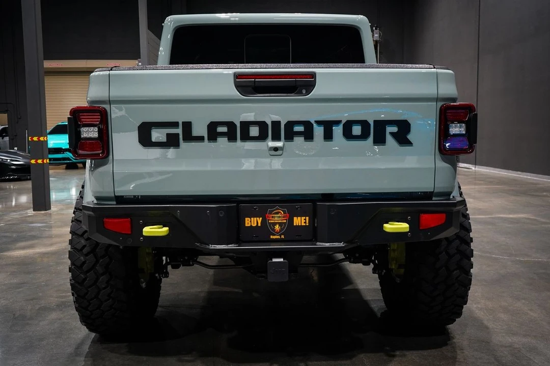 2023 Jeep JT Gladiator - Image 5 of 31