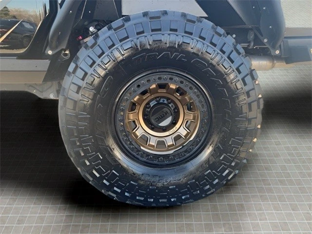 2023 Jeep JT Gladiator - Image 11 of 21
