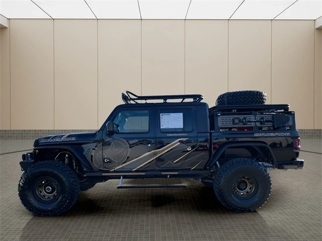 2023 Jeep JT Gladiator - Image 2 of 12