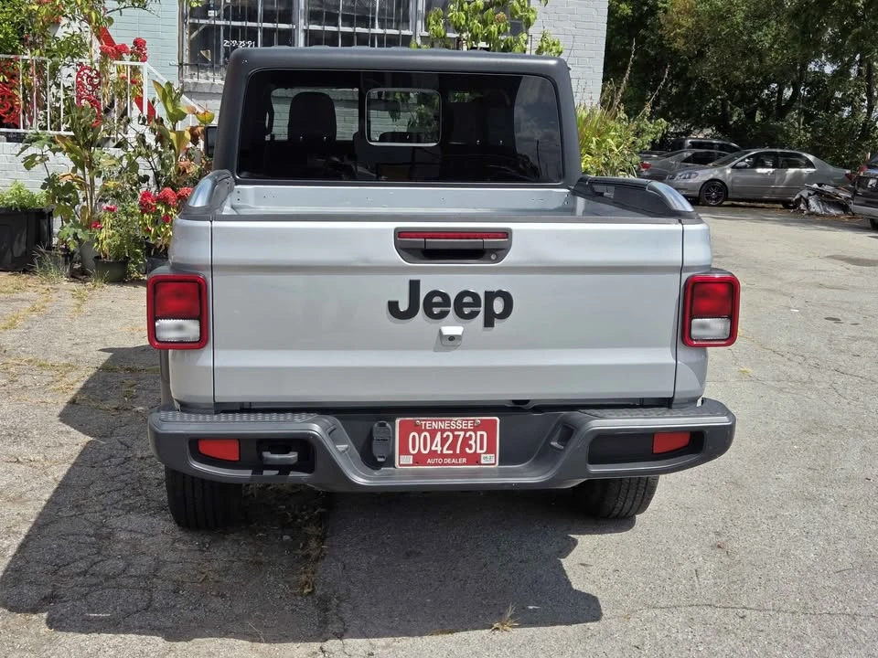 2023 Jeep JT Gladiator - Image 4 of 4