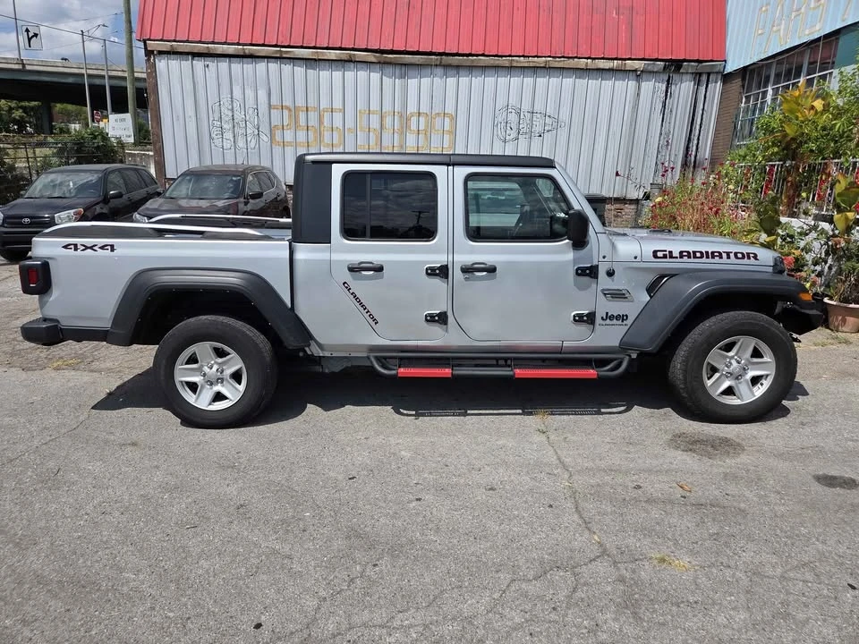 2023 Jeep JT Gladiator - Image 3 of 4