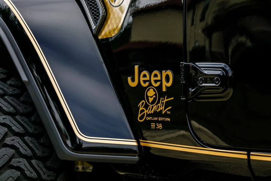 2023 Jeep JT Gladiator - Image 7 of 31