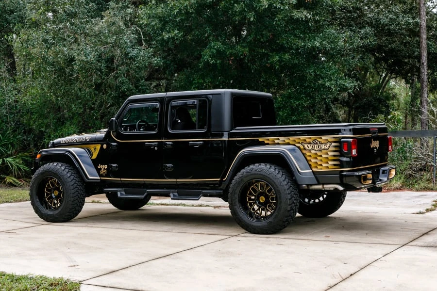 2023 Jeep JT Gladiator - Image 22 of 31