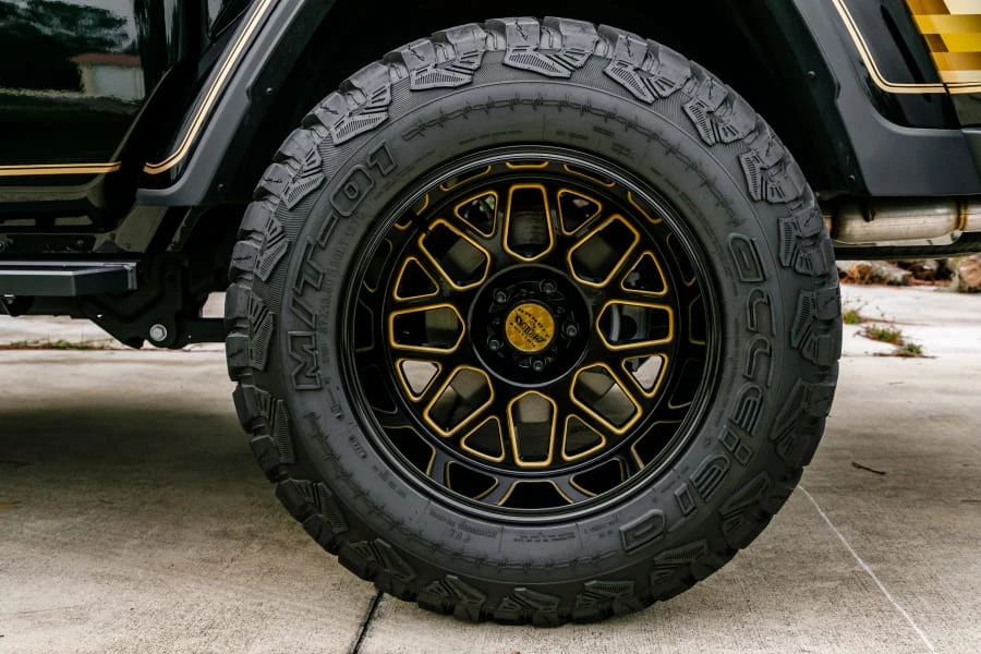 2023 Jeep JT Gladiator - Image 25 of 31