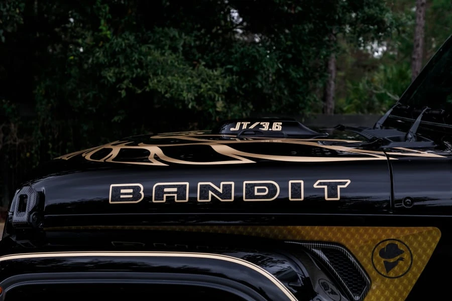 2023 Jeep JT Gladiator - Image 28 of 31