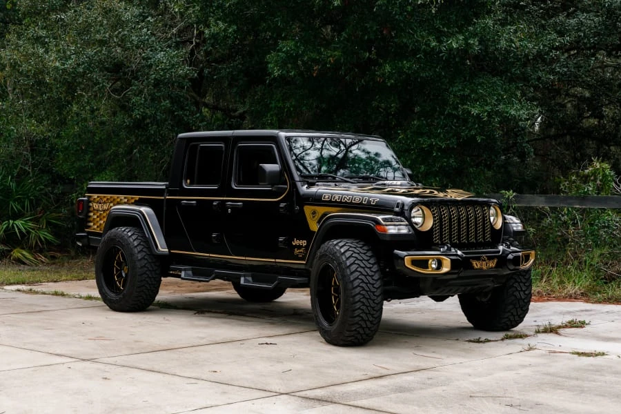 2023 Jeep JT Gladiator - Image 26 of 31