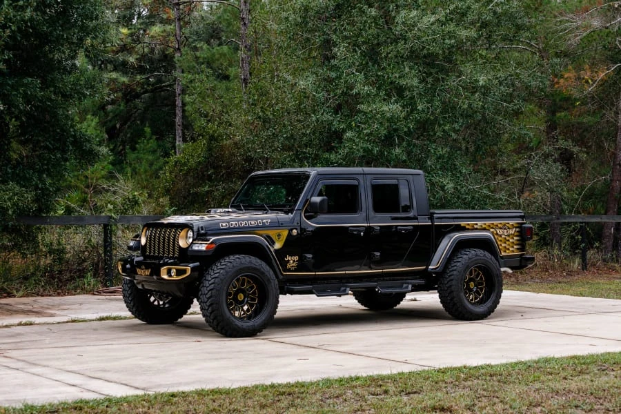 2023 Jeep JT Gladiator - Image 15 of 31
