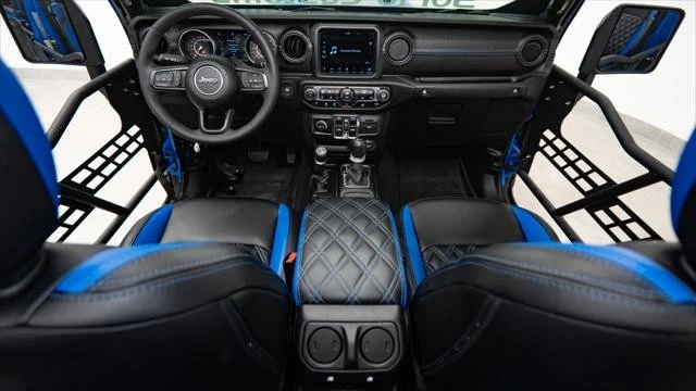 2023 Jeep JT Gladiator - Image 2 of 21